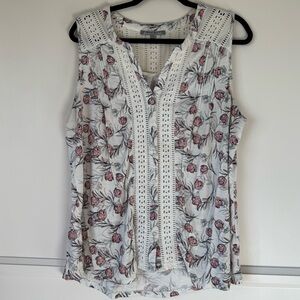 Daniel Rainn Size XL Dalenna Crochet Knit Top White w/ Pink Floral Pattern